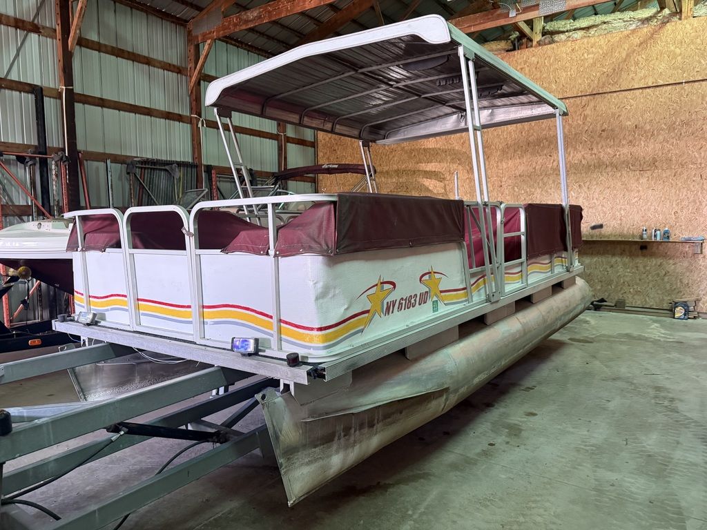 1991 Sylvan SYLVAN 20FT - Image 1