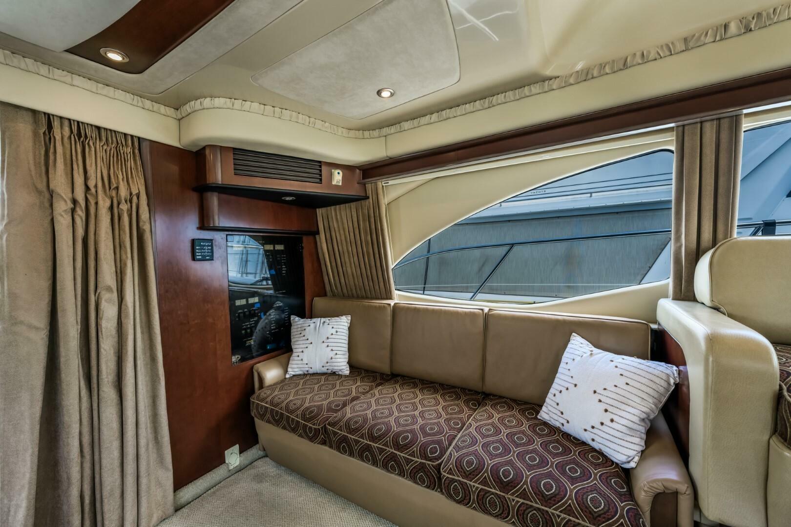 2005 Sea Ray 420 Sedan Bridge - Image 17