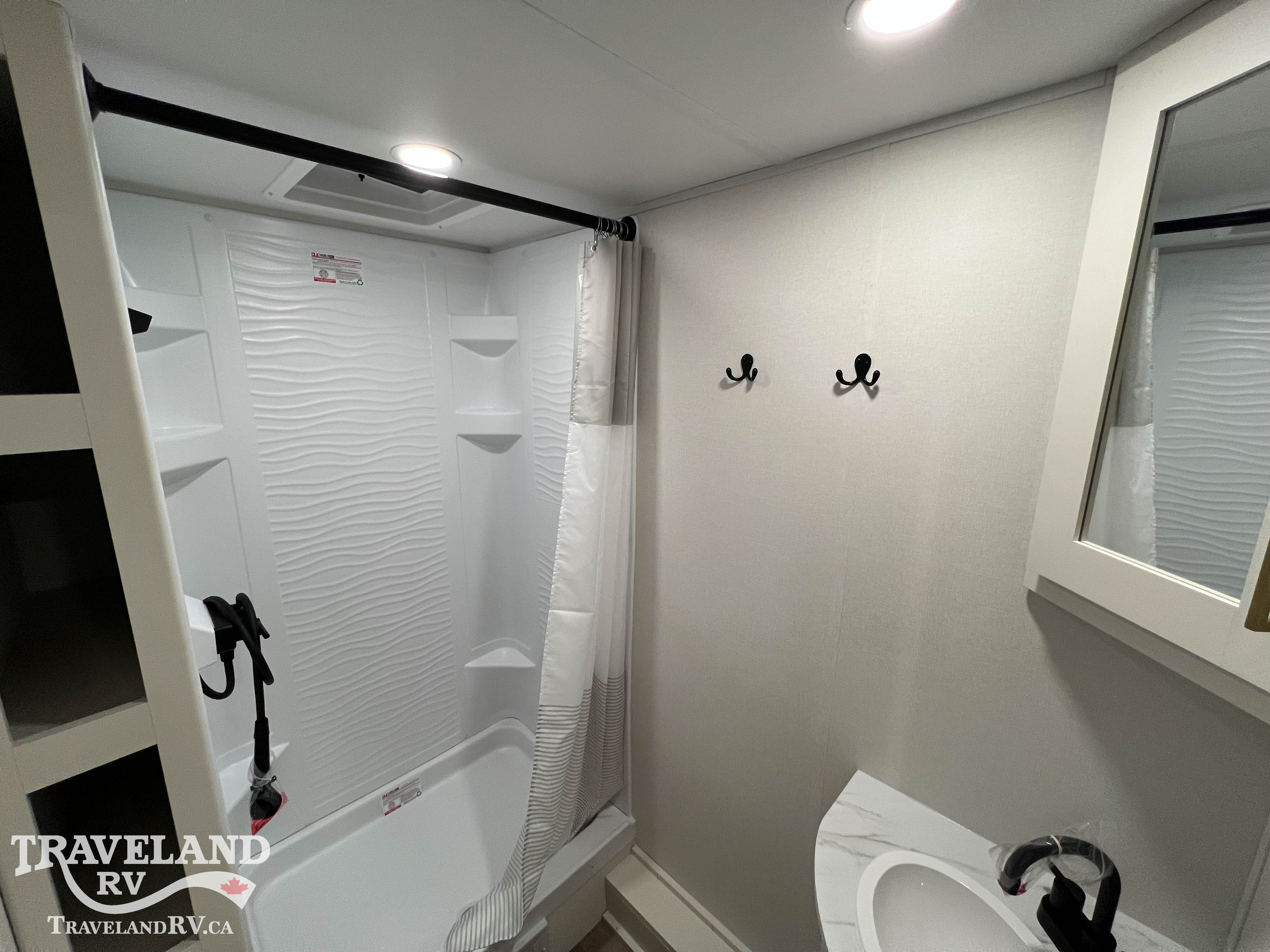 2026 Grand Design Transcend ONE 161DB - Image 23