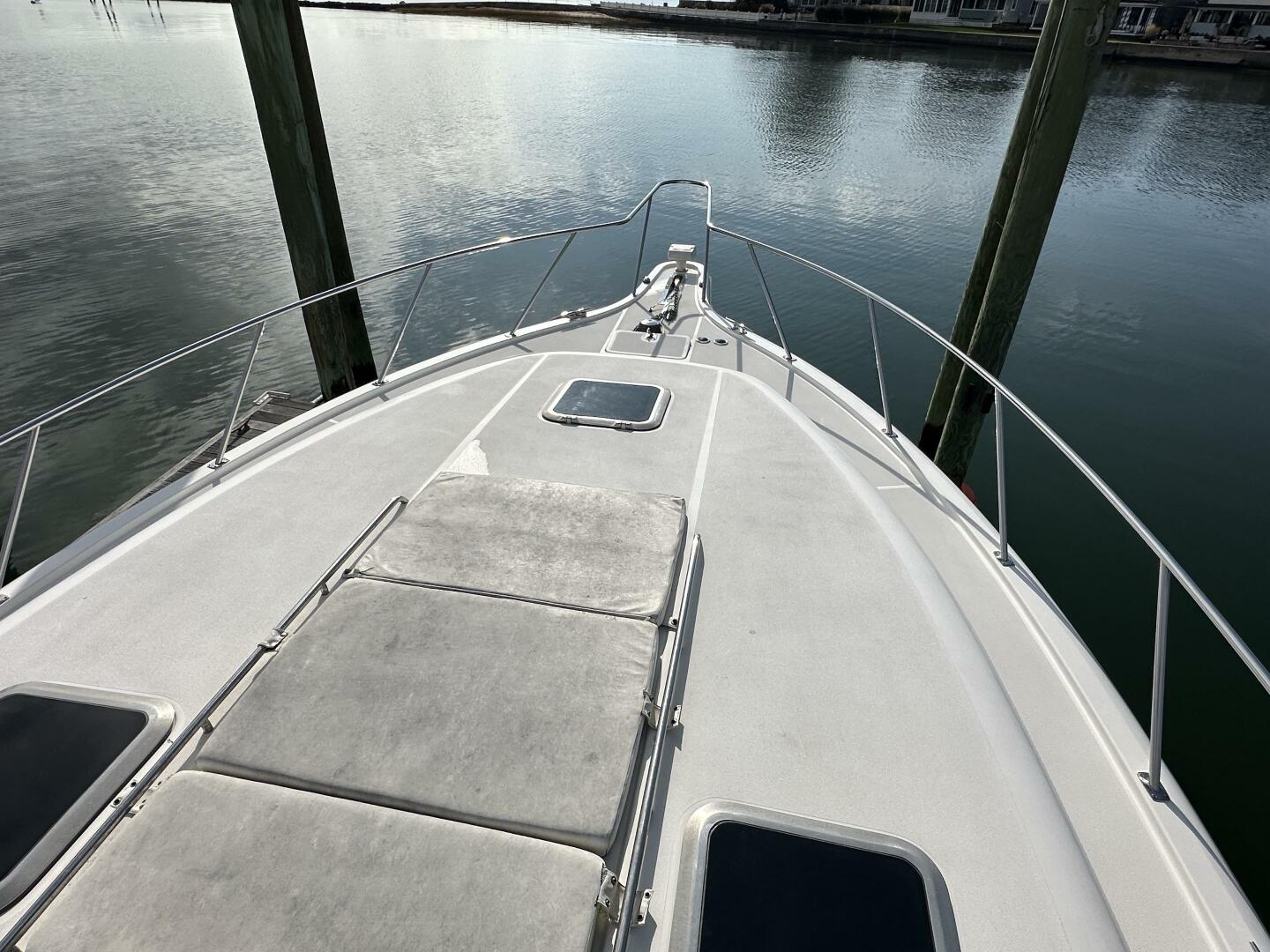 2001 Tiara Yachts 4300 Open - Image 21