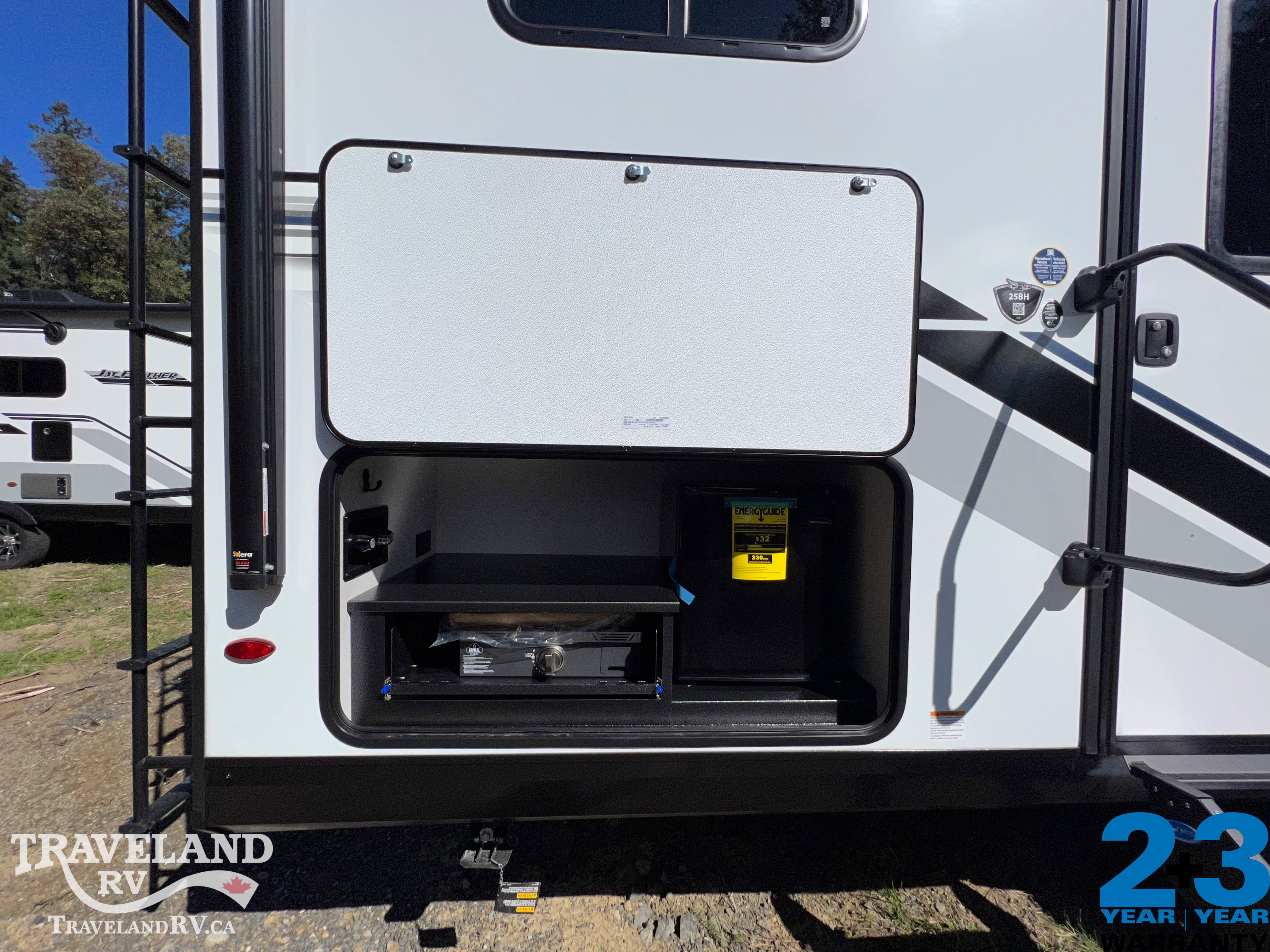 2026 Jayco Jay Feather 25BH - Image 8