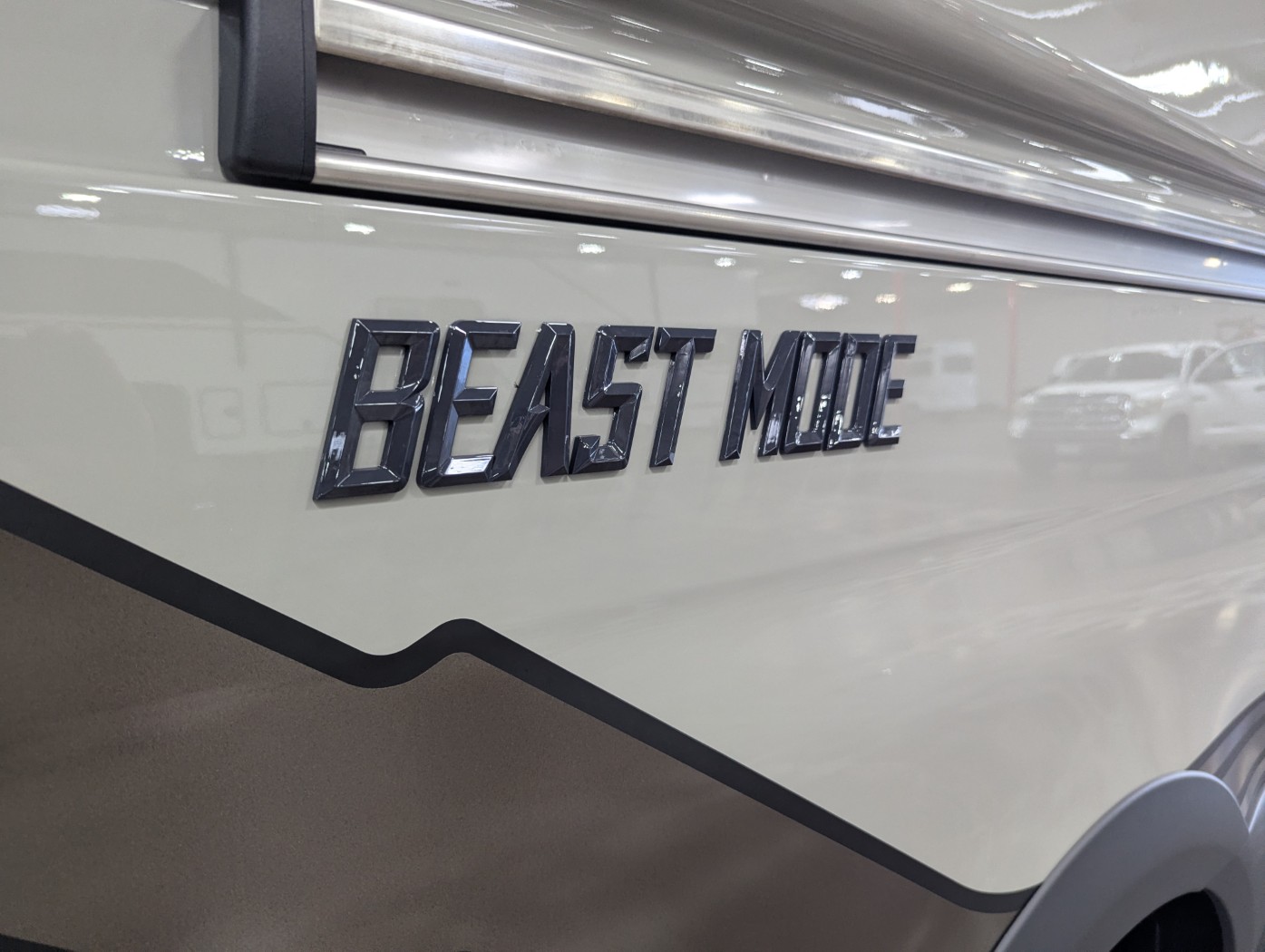 2027 Storyteller Overland Beast MODE OG - Image 15