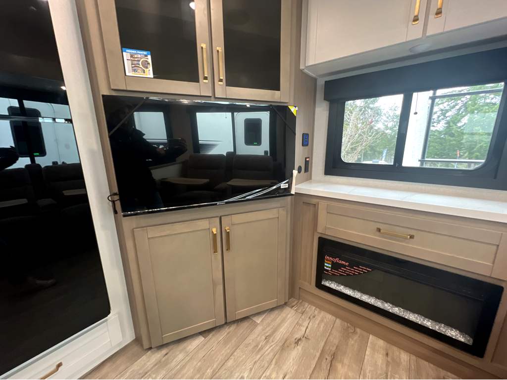 2026 Jayco Eagle HT 26REC - Image 7