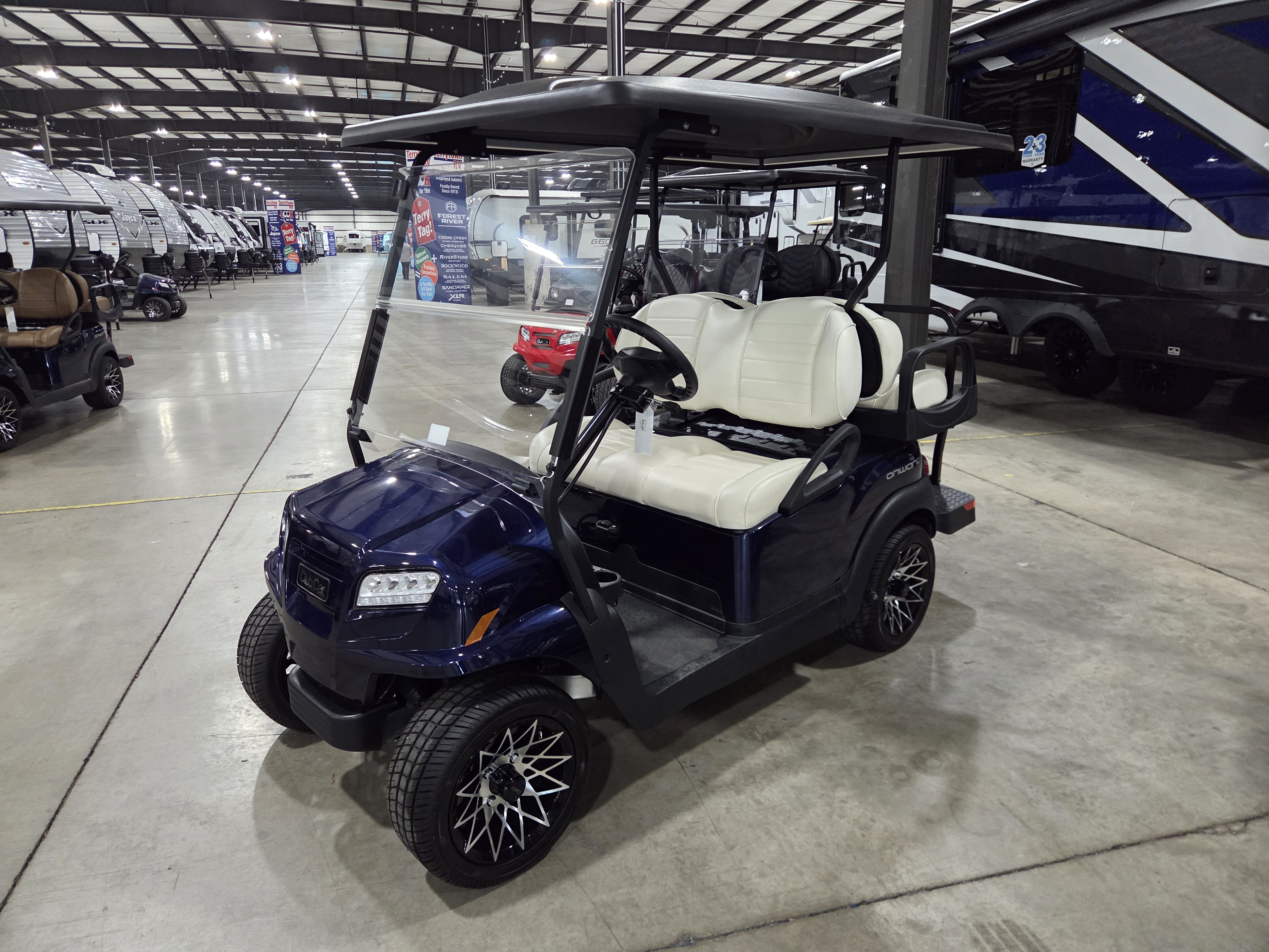 2023 Club Car Onward Electric OnBoard Charger - Image 4