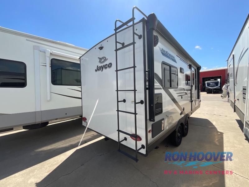 2023 JAYCO JAYFLIGHT 240RBSW - Image 3
