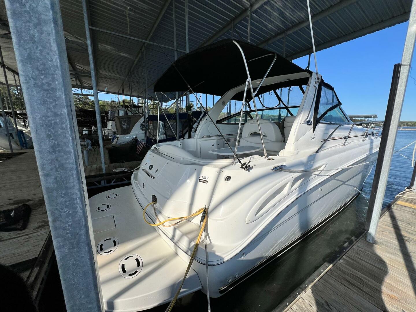 2001 Sea Ray 380 Sundancer - Image 1