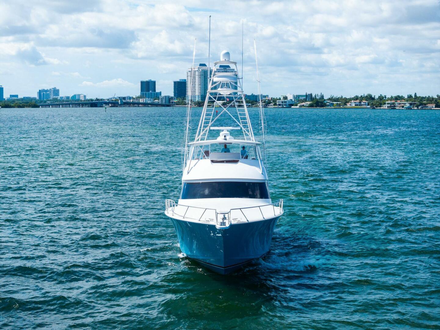 2012 Viking 82 Convertible - Image 122