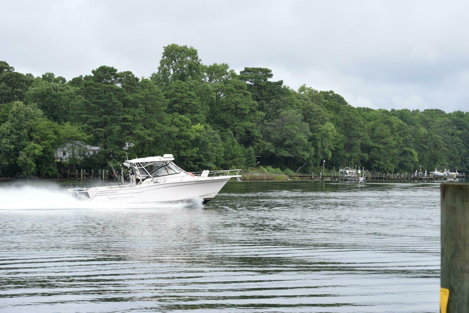 2016 Grady-White Express 330 - Image 30