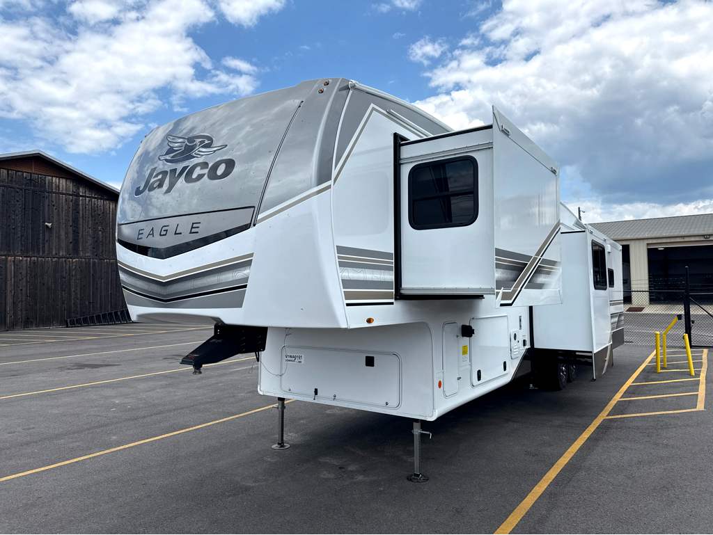 2027 JAYCO EAGLE 355MBQS - Image 2