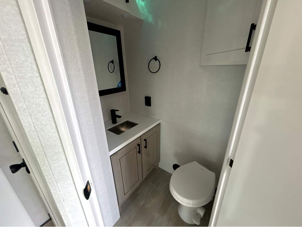 2026 JAYCO PINNACLE 36FBTS - Image 17