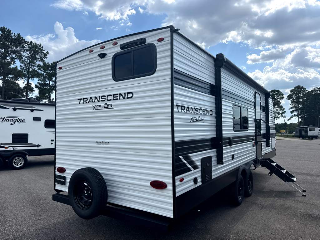 2027 GRAND DESIGN TRANSCEND 24BHX - Image 4