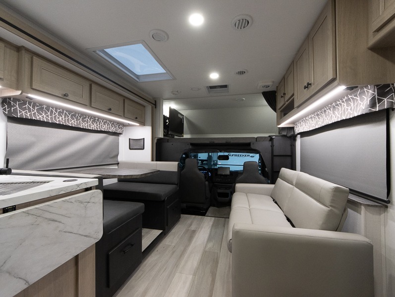2025 Forest River Sunseeker 3050S - Image 11