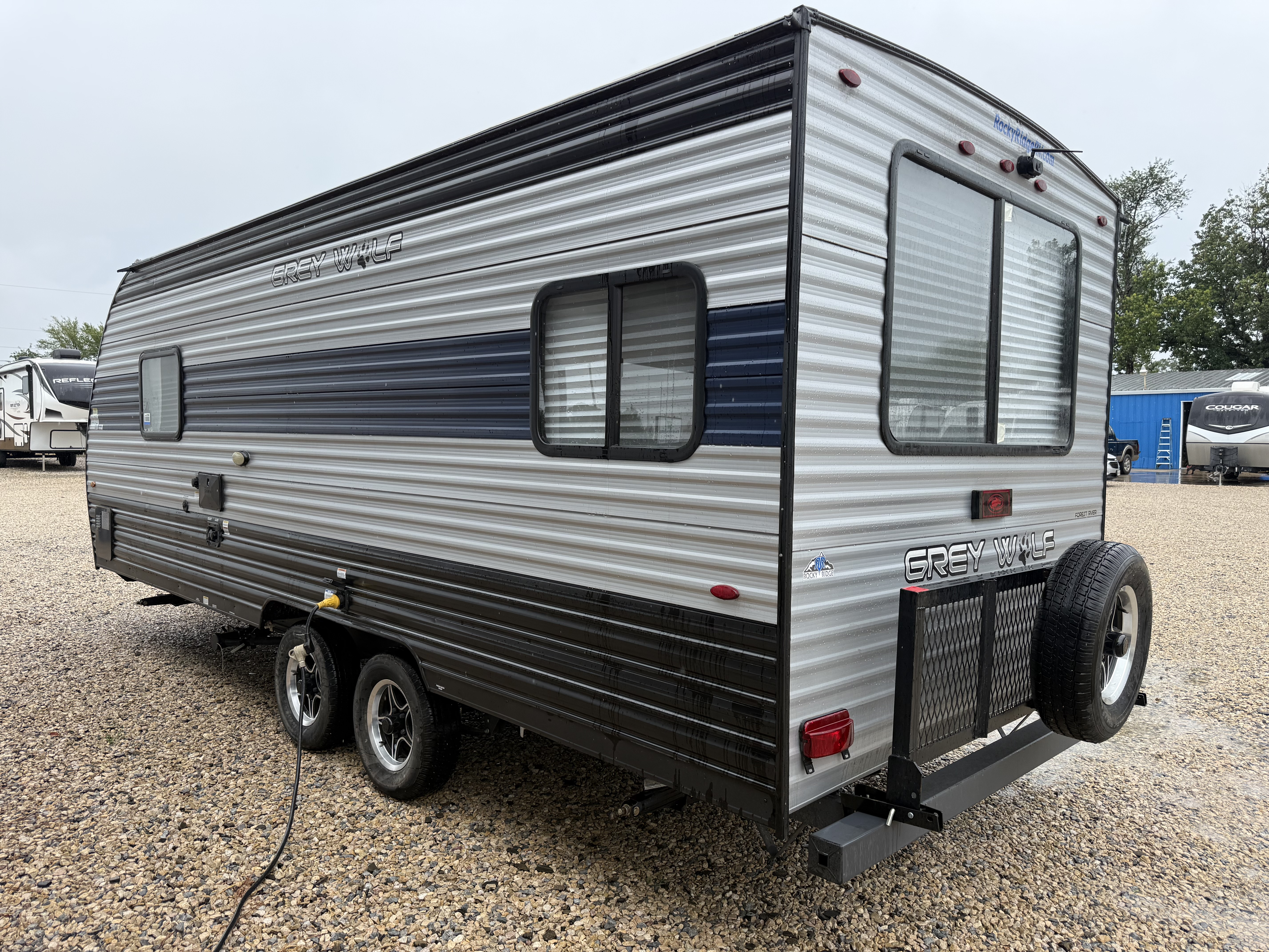 2022 Forest River GREY WOLF LIMITED 20RDSE - Image 5