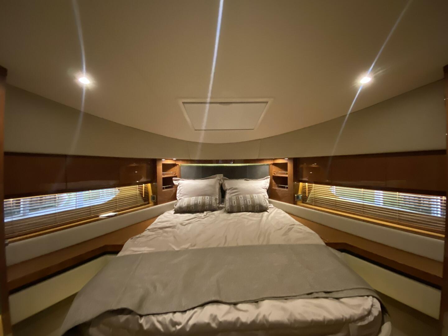2016 Sea Ray 510 FLY - Image 19