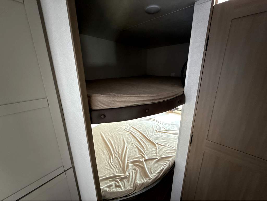2027 Jayco Jay Flight SLX 261BHS - Image 22