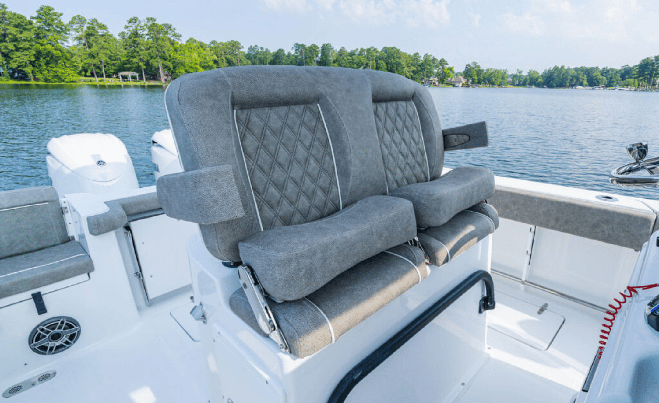 2027 Sea Hunt Gamefish 25 - Image 4