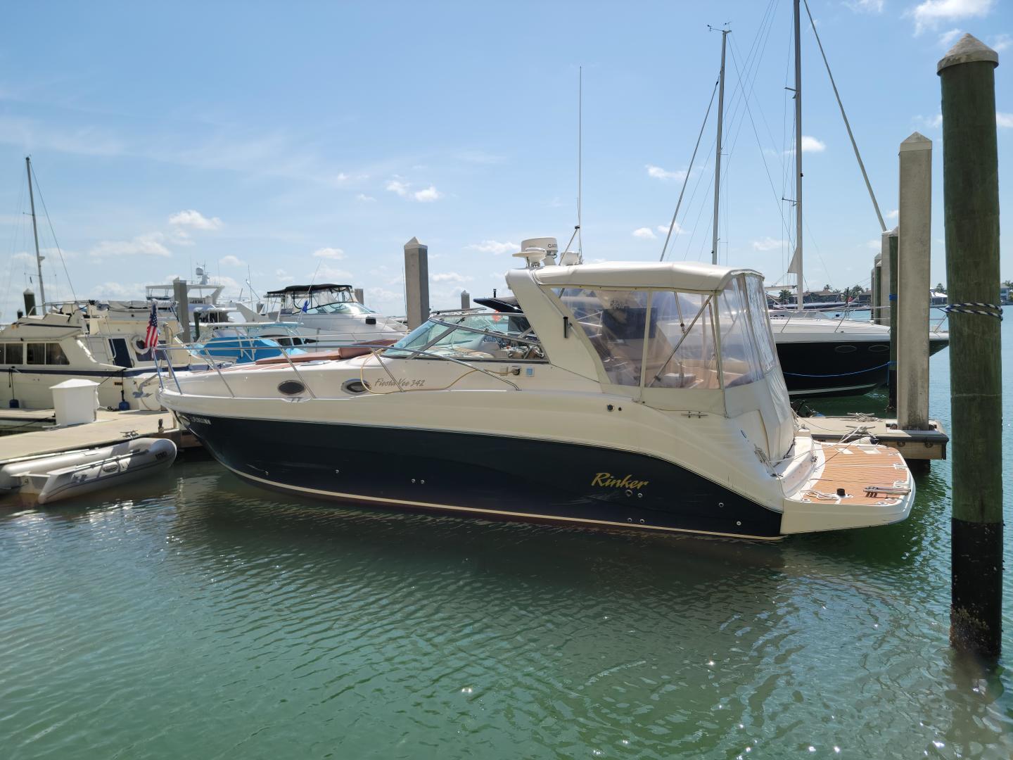 2005 Rinker Fiesta Vee 342 - Image 3