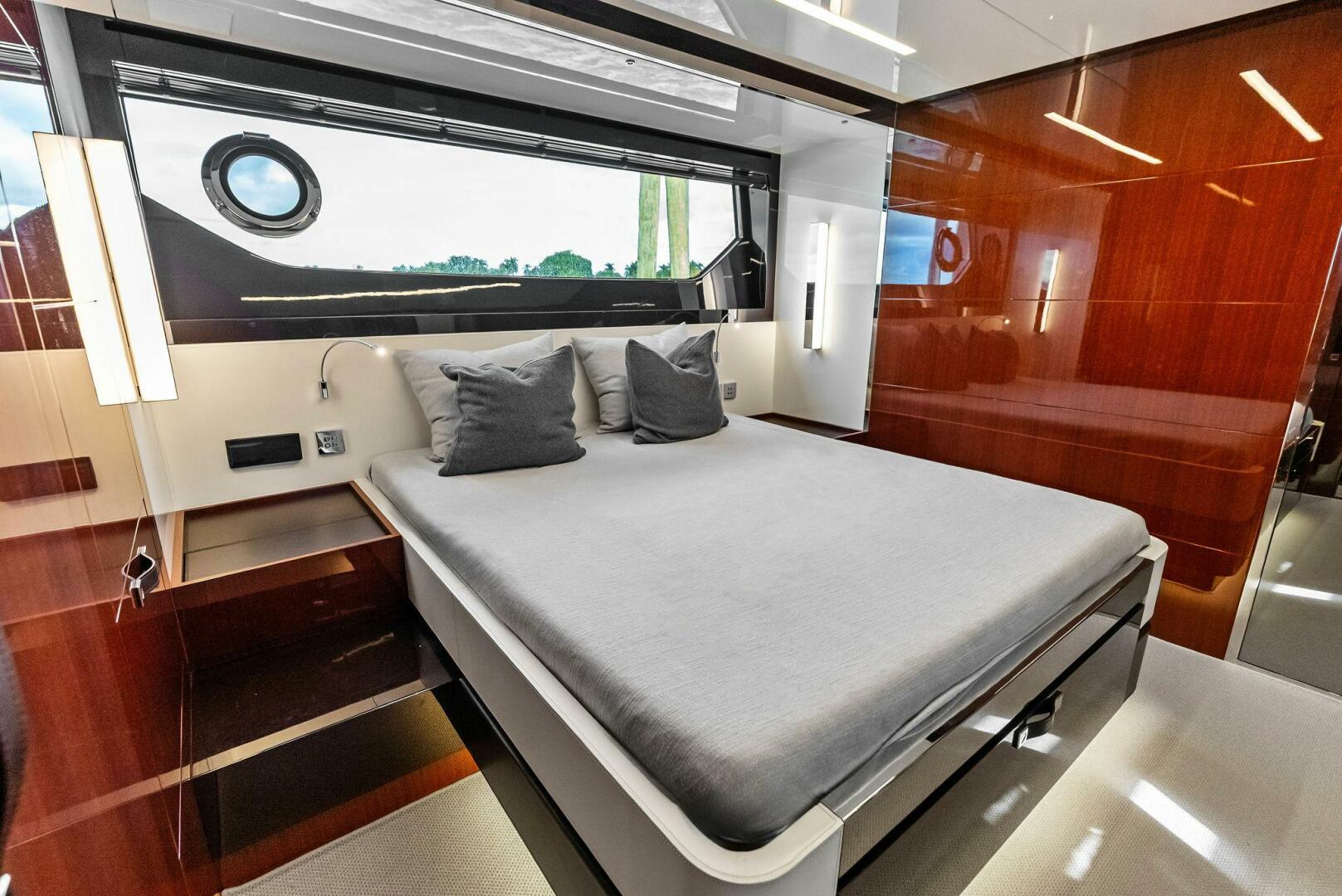 2021 Riva 56' Rivale - Image 55