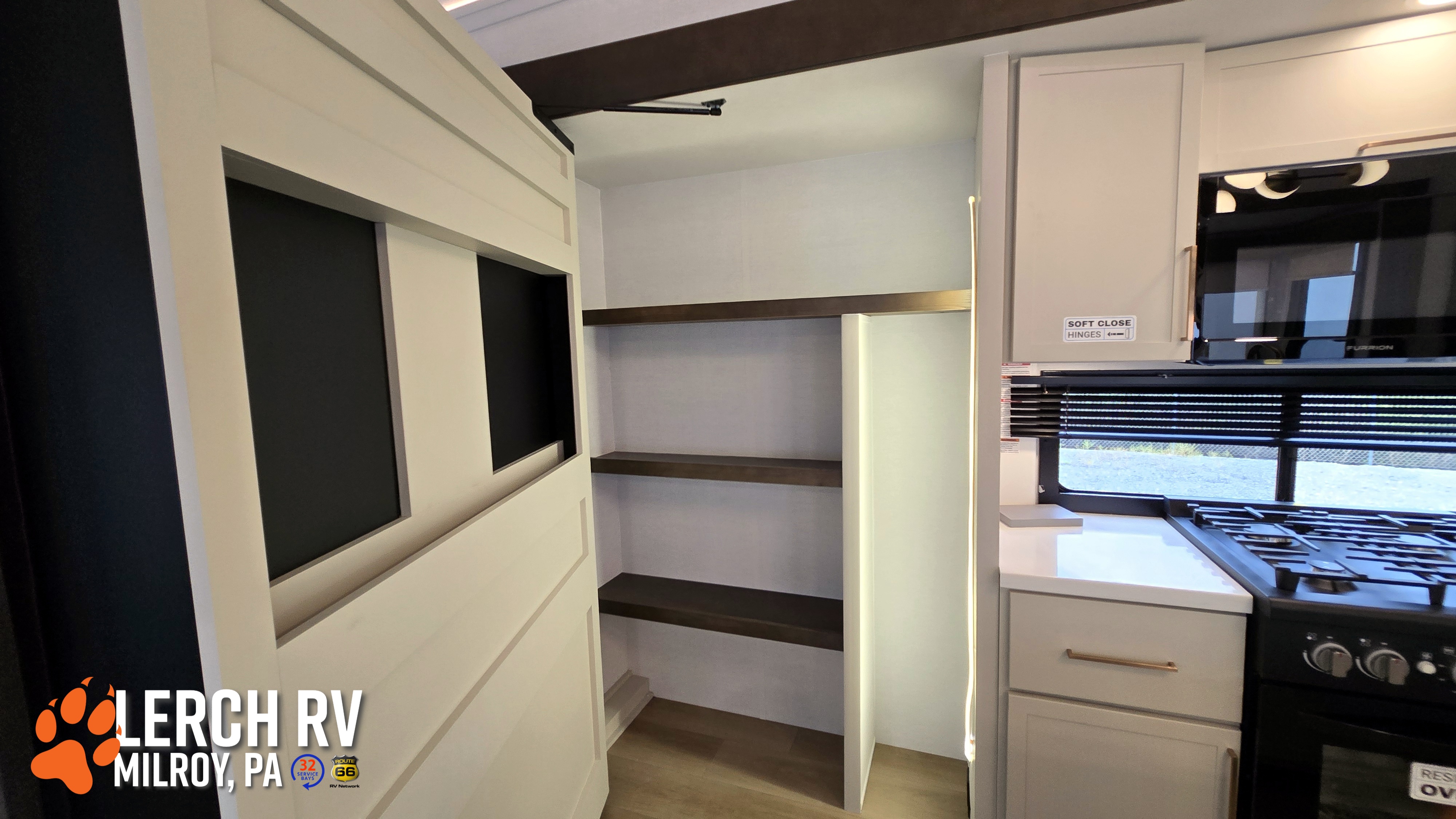 2027 Alliance RV Paradigm 310RL - Image 22
