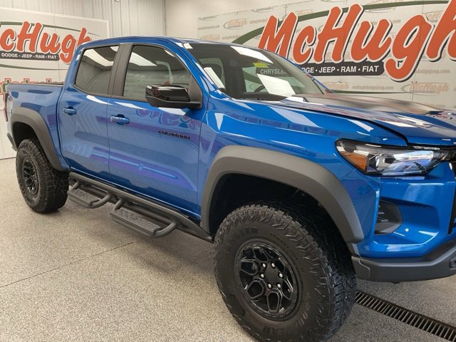 2024 Chevrolet Colorado Crew Cab ZR2 4WD T-Diesel - Image 3