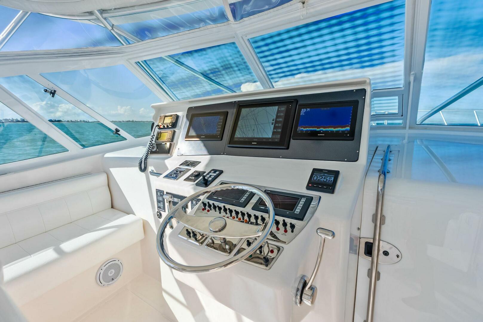 2006 Cabo 45 Express - Image 26