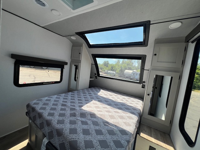 2026 Coachmen Northern Spirit 2560RK - Image 25