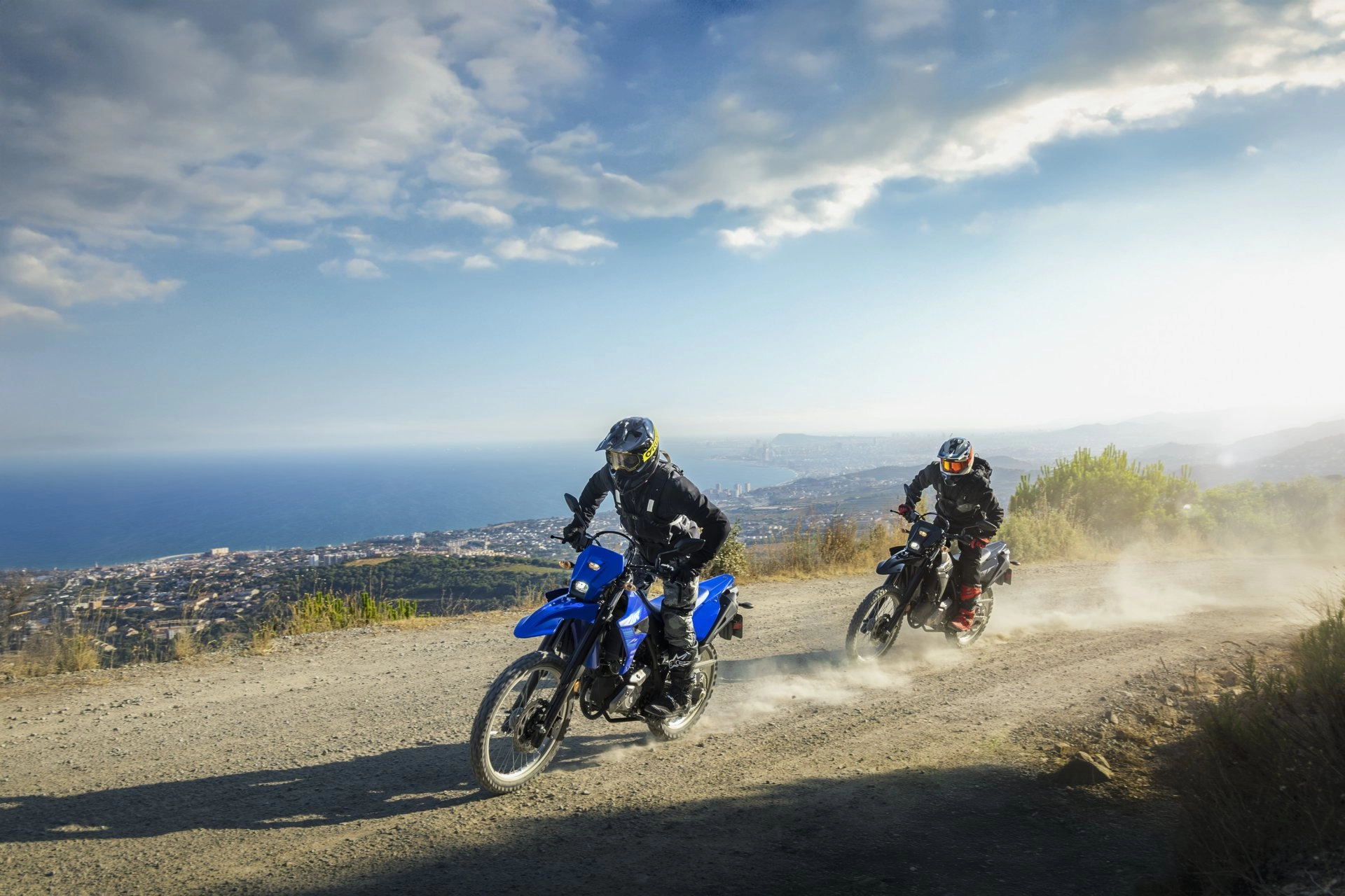 2027 Yamaha WR125R - Stock Image 1