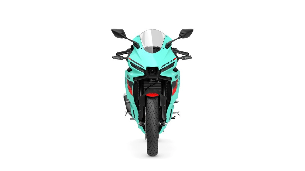 2027 Yamaha YZF R3 - Stock Image 8