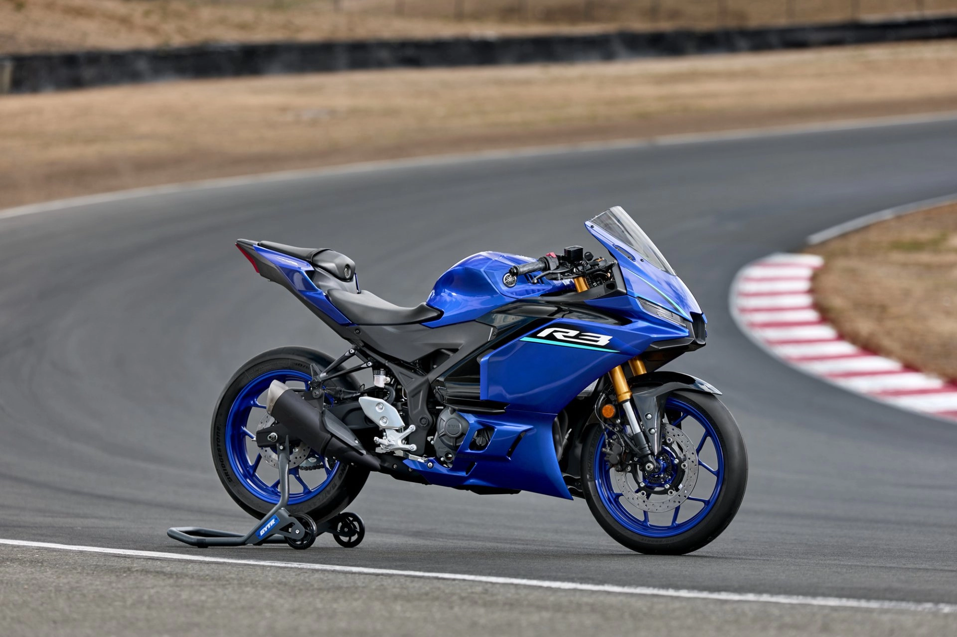 2026 Yamaha YZF-R3 - Stock Image 1