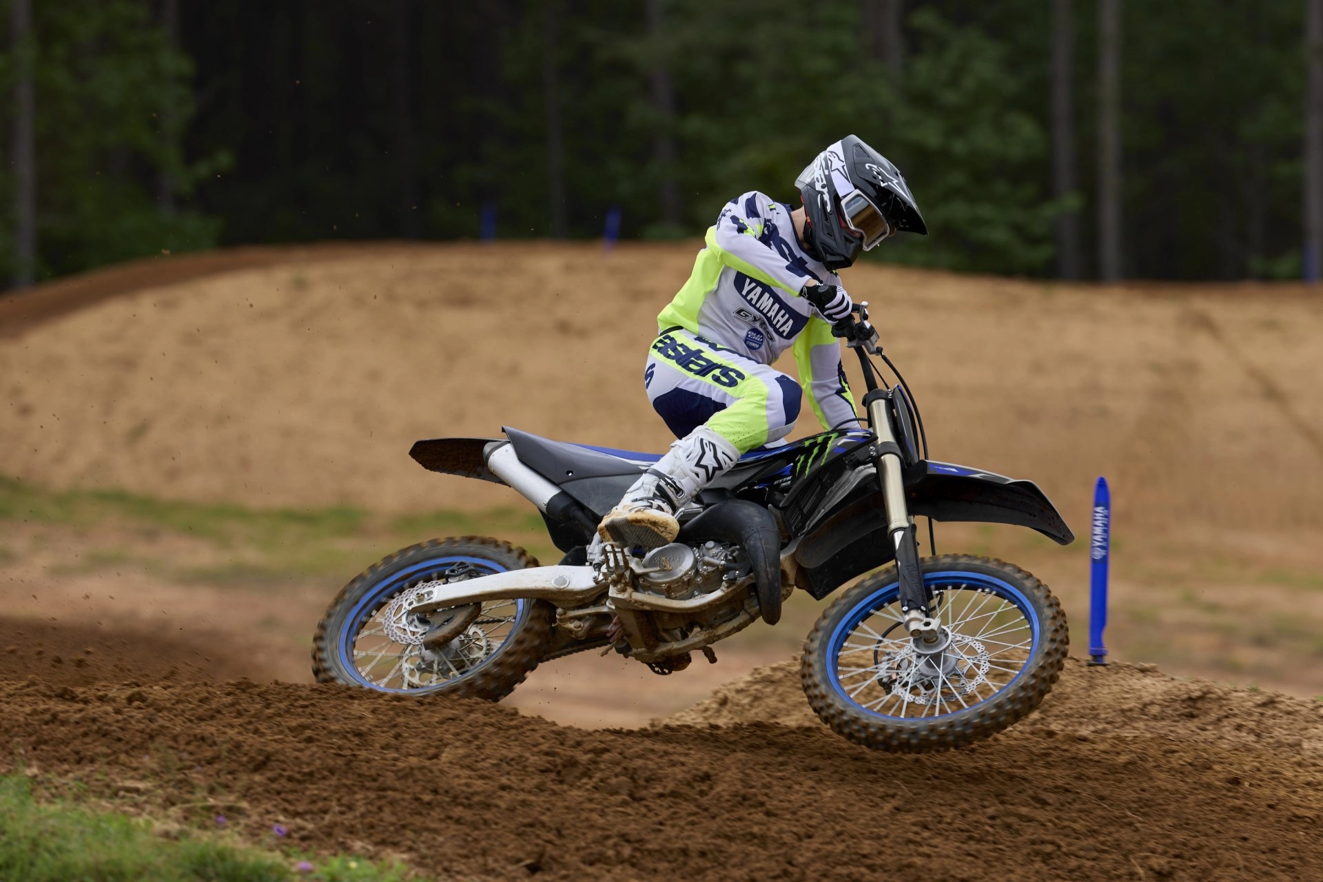 2027 Yamaha YZ125 - Stock Image 1