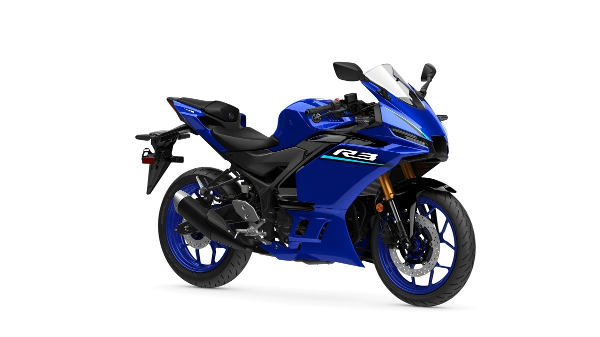 2027 Yamaha YZF R3 - Stock Image 5