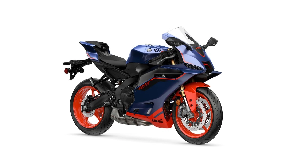 2027 Yamaha YZF-R9 - Stock Image 4