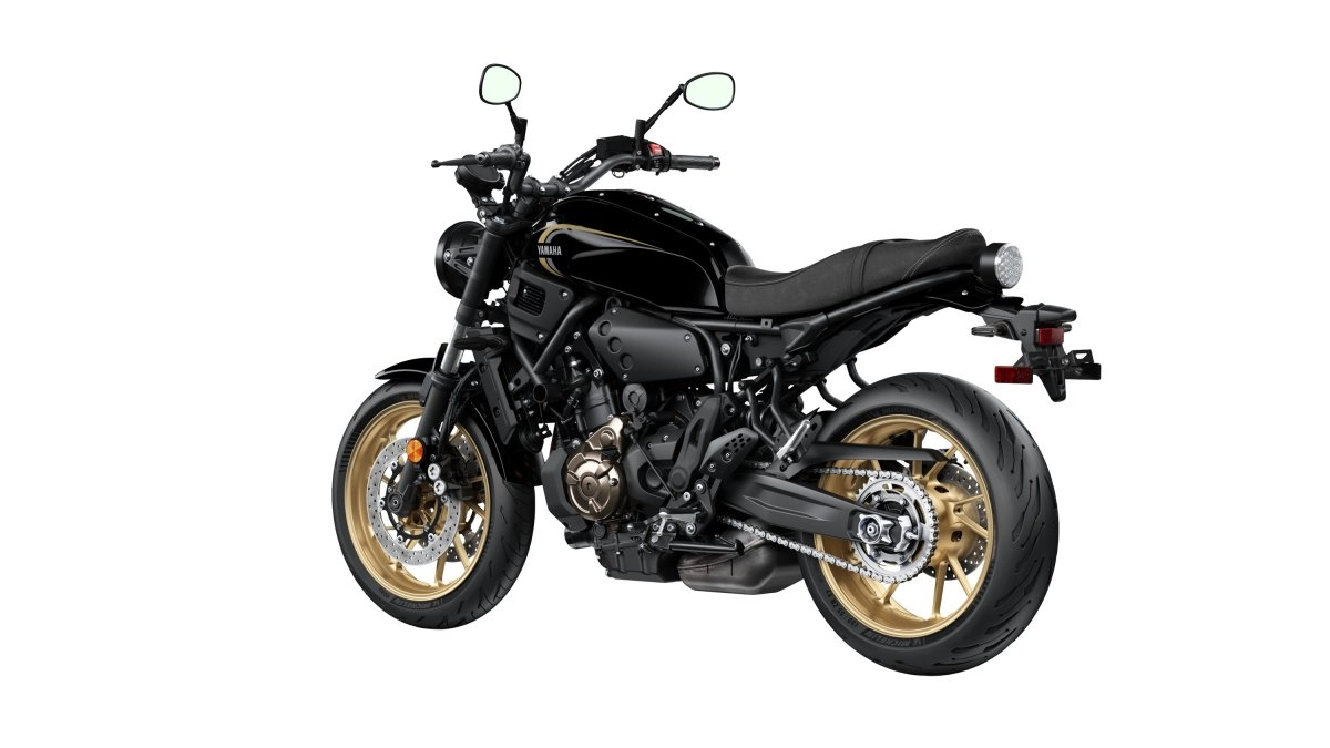 2024 Yamaha XSR 700 - Stock Image 1
