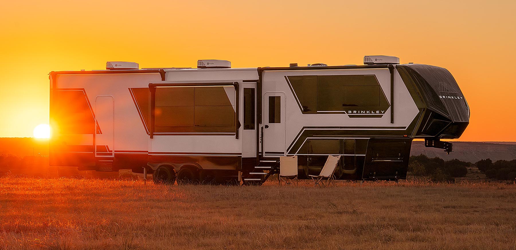 2027 Brinkley RV Model G 3950 - Image 3