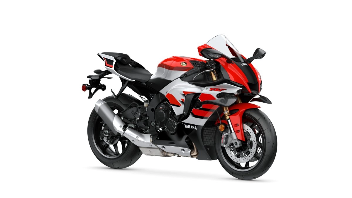 2026 Yamaha YZF-R1 - Stock Image 3